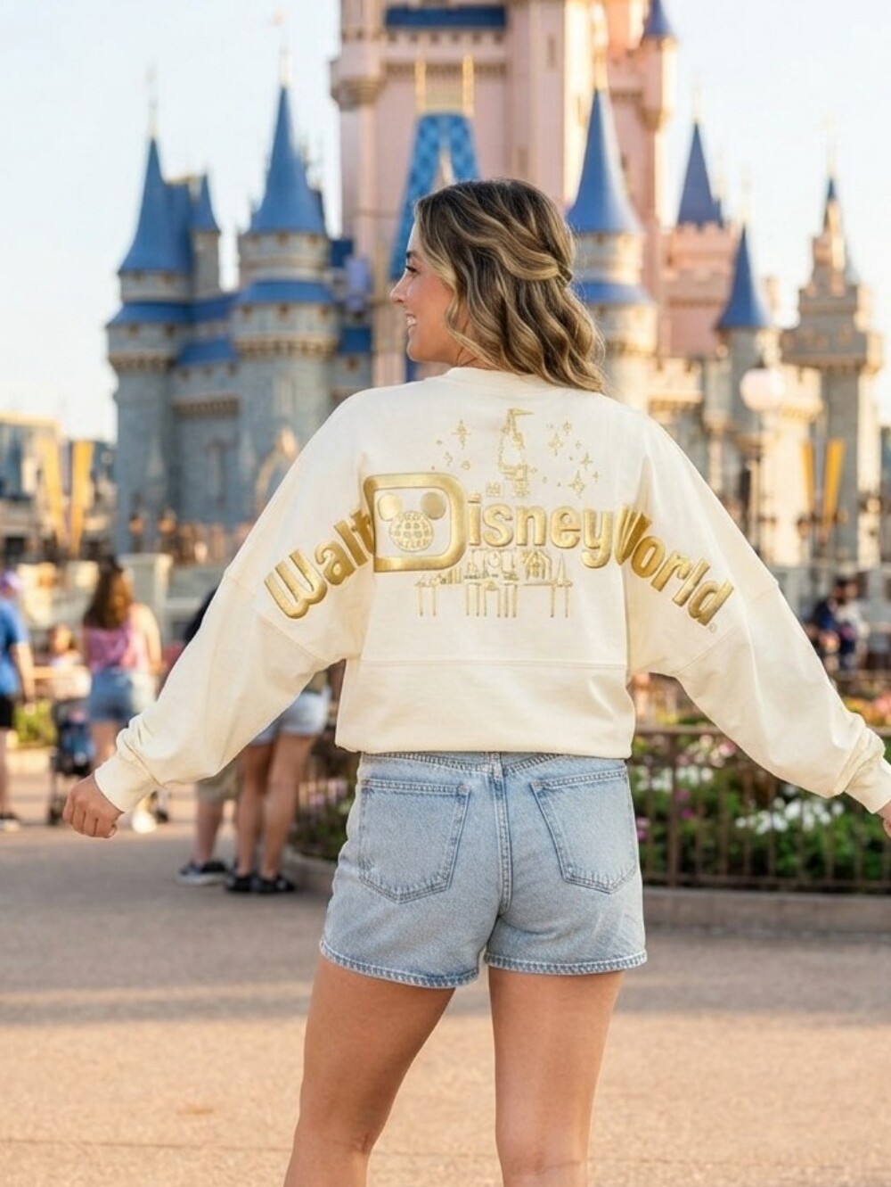 Walt Disney World Spirit Jersey Gold Pixie Dust Glitter Sparkle Castle Shirt XS